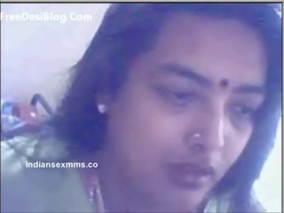 Gorgeous Bhabhi sex - IndianSexMms.co